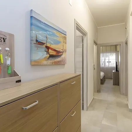 Castello Apartment
