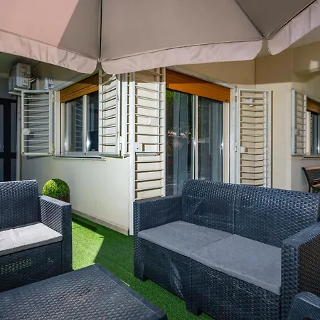 Apartament Castello *